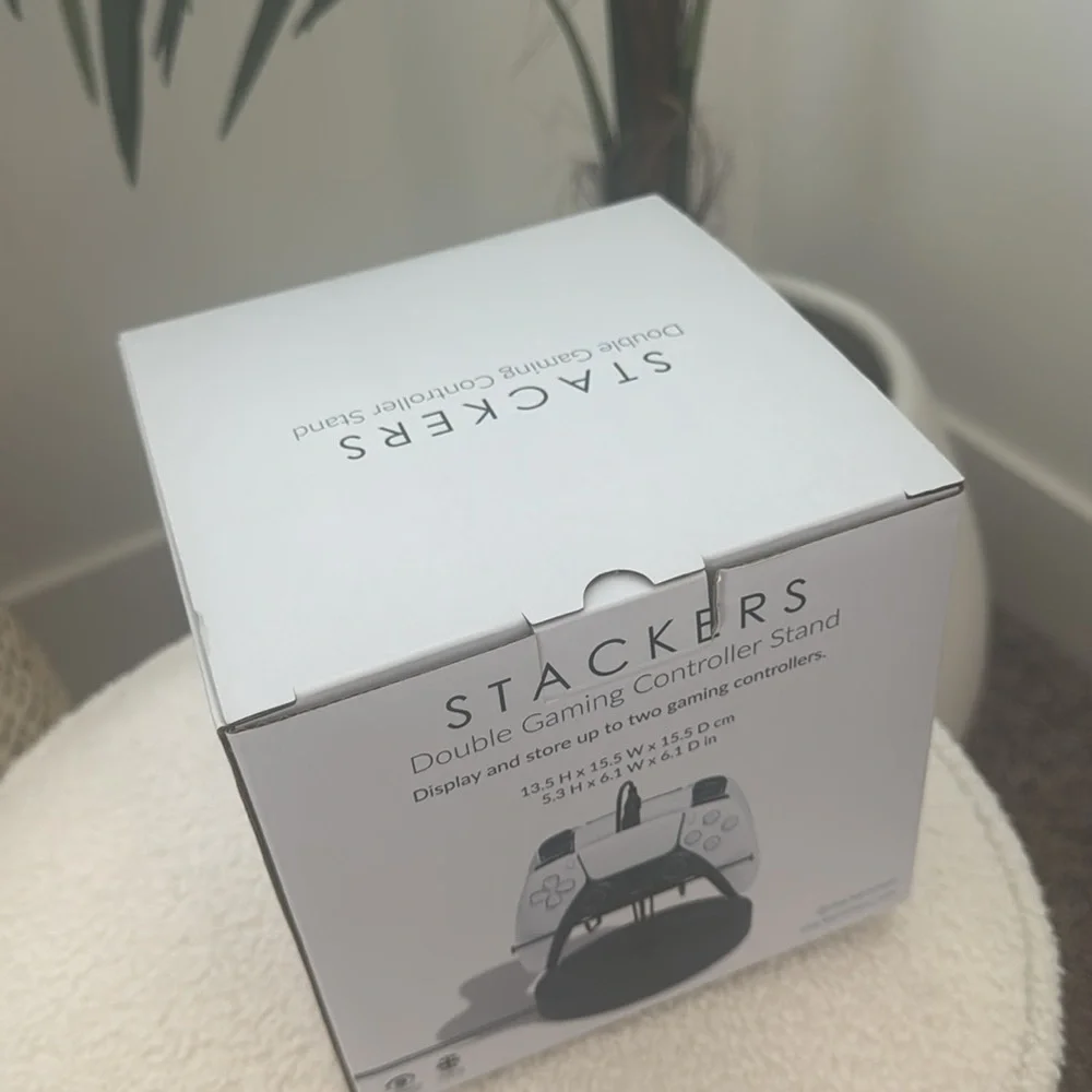NWT Gaming Control Stand